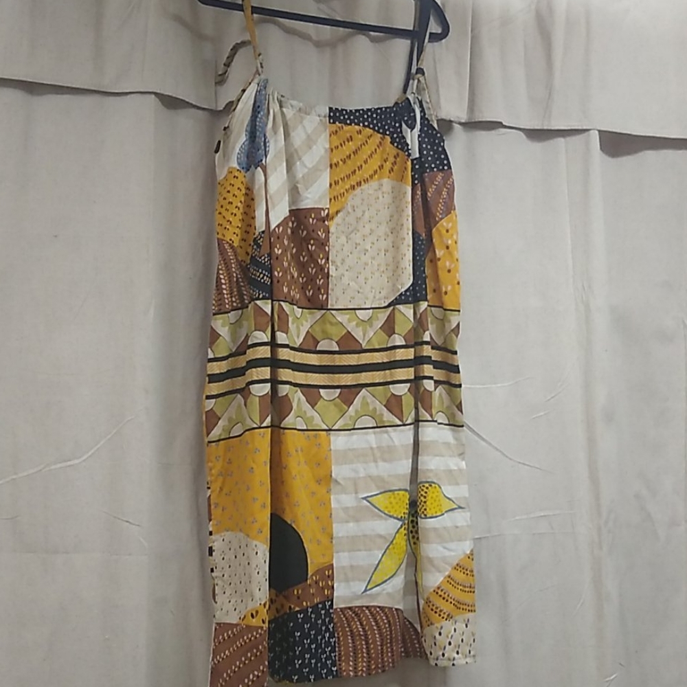 "pillow case" like dress brown yellow and cream